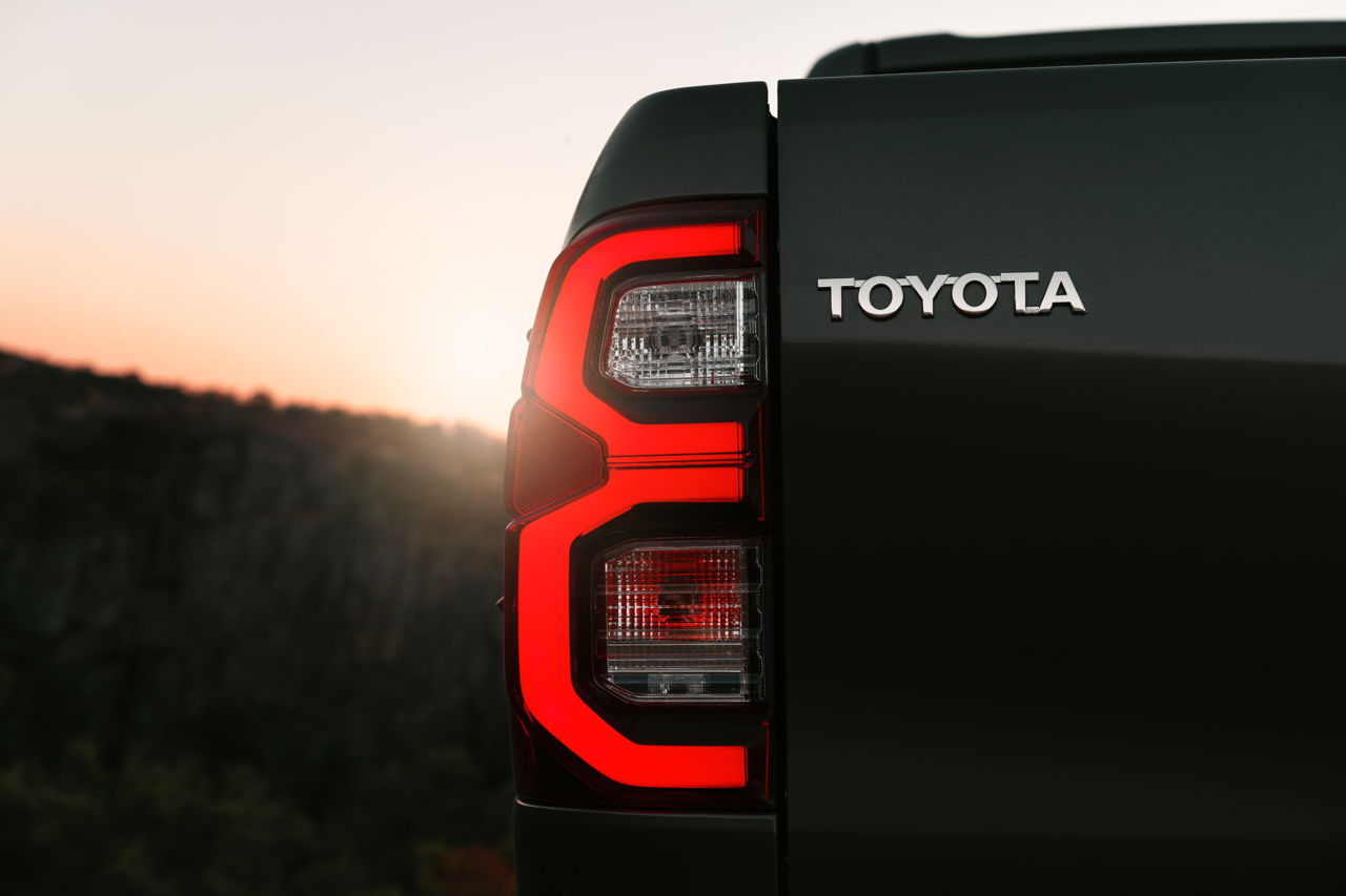 Toyota Hilux foto 7
