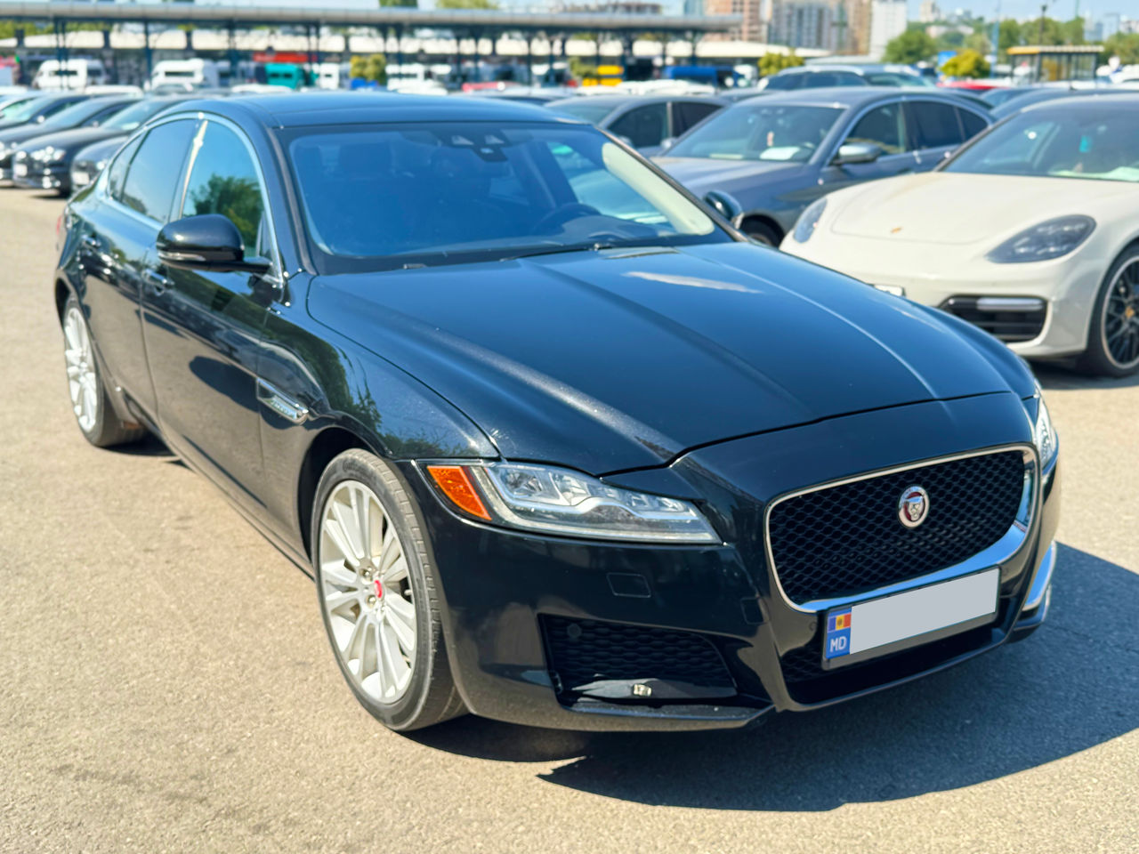 Jaguar XF foto 3
