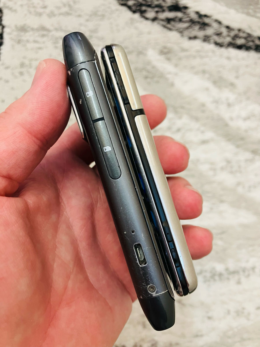 Nokia N8 - Nokia 6700 foto 5