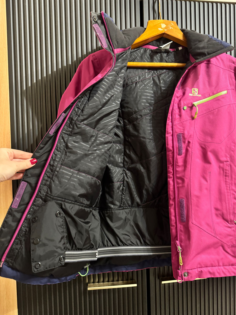 Продам женскую горнолыжную куртку Solomon  foto 1