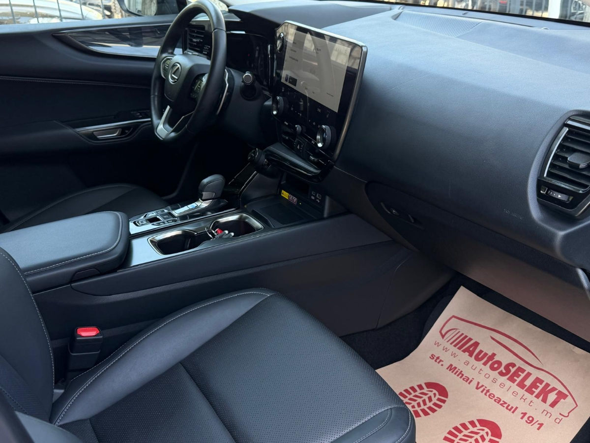 Lexus NX Series 2022 photo 8