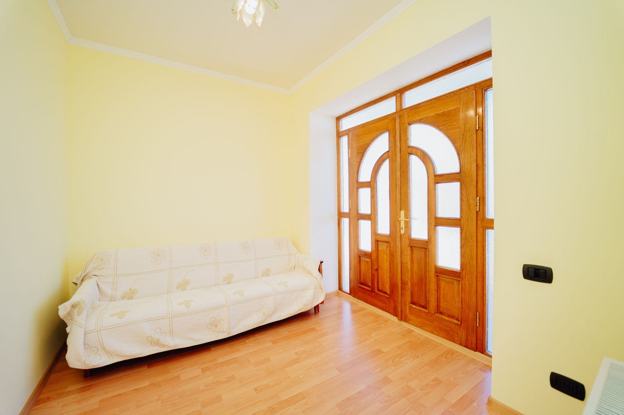 Se vinde casa în 2 nivele or. Orhei, sector Lupoaica foto 12