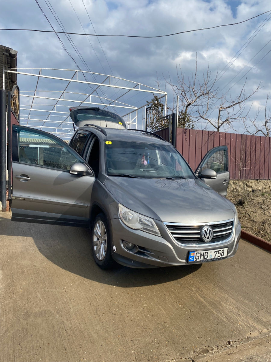 Volkswagen Tiguan foto 2