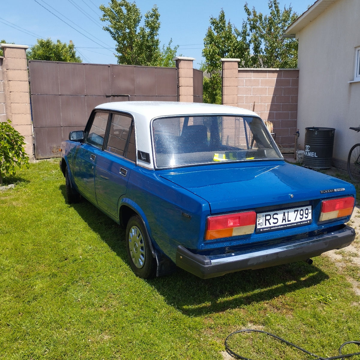 Lada / ВАЗ 2107 фото 4