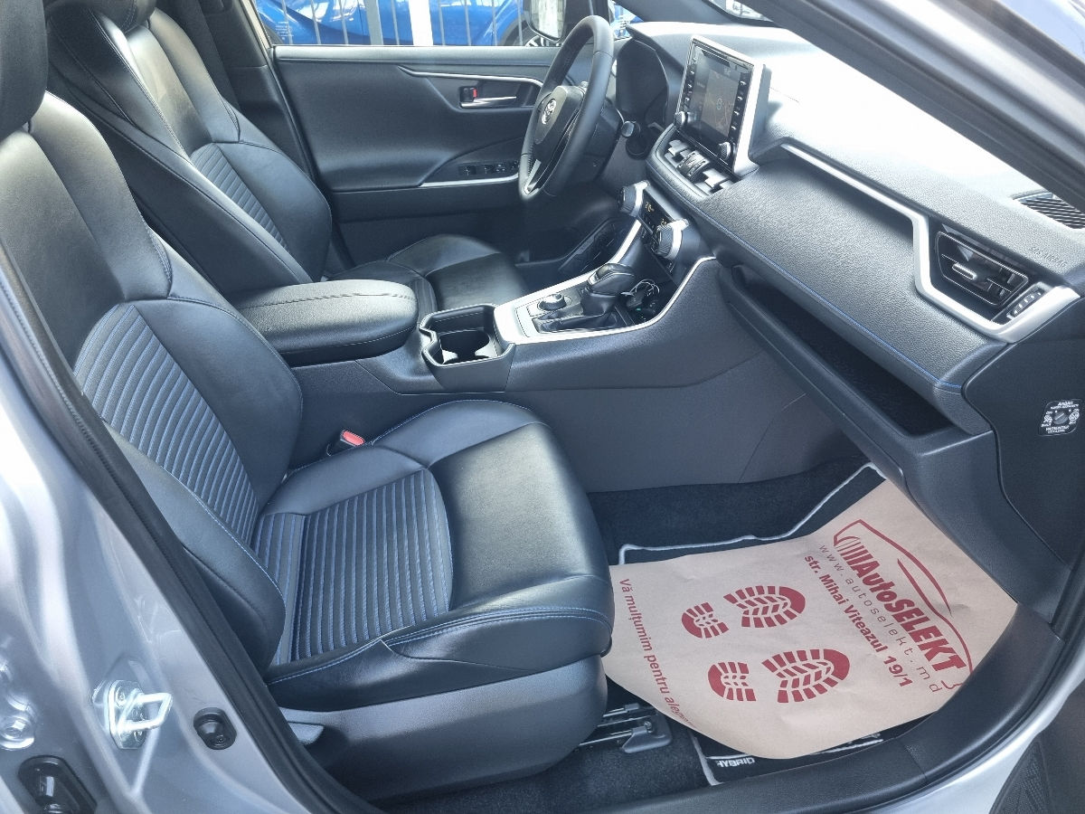Toyota Rav 4 2019 photo 9