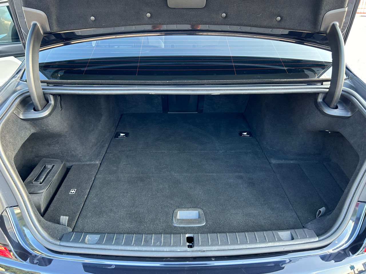 BMW 7 Series foto 17