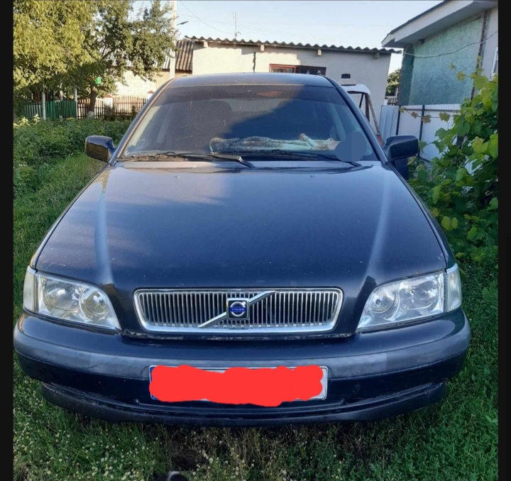 Volvo v40 1.9 foto 0