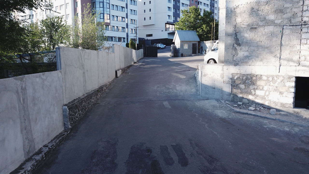 Ofer spatii in chirie sub depozit, de la 40 la 1000 m2, in Buiucani, teren ingradit, paza фото 3
