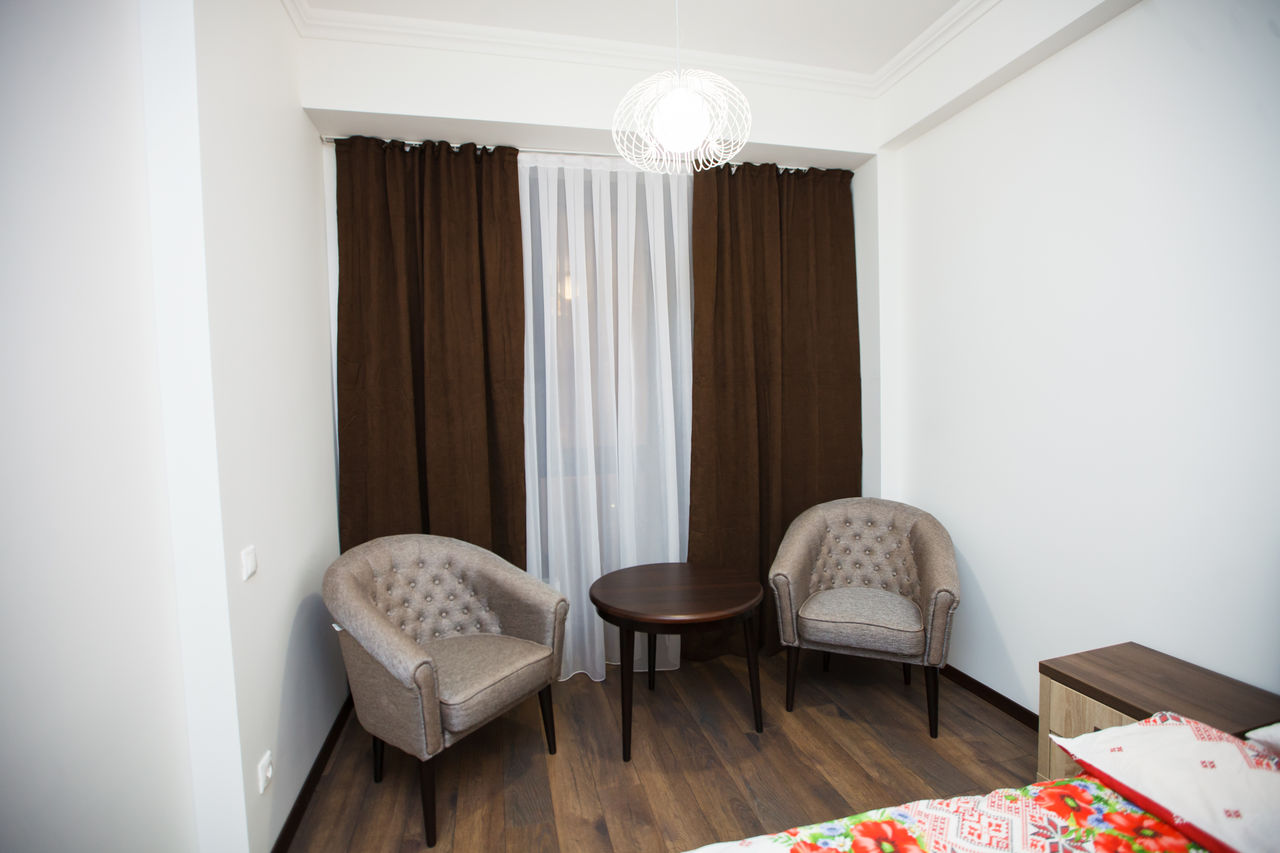 Apartament cu 2 camere, 65 m², Centru, Chișinău foto 4