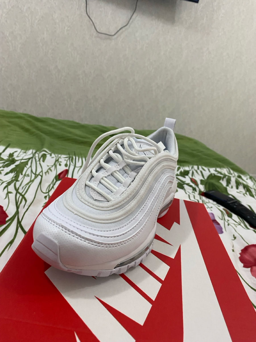 Adidasi Nike Air Max 97 foto 2