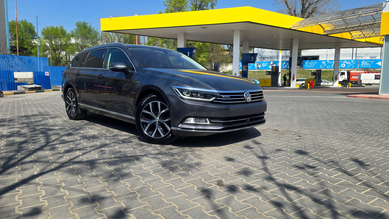 Volkswagen Passat foto 2