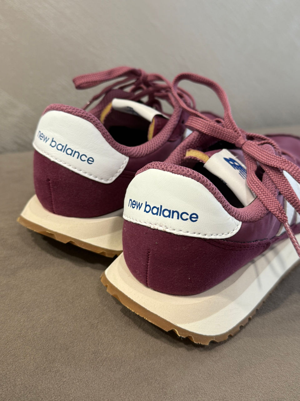 Vind adidasi noi de marca originali, Marime 35,5 ! foto 1