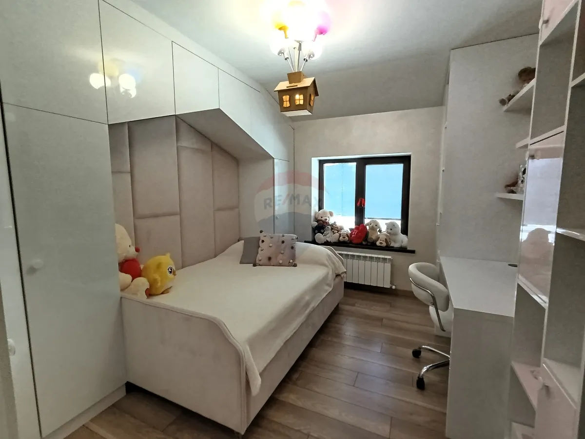 Durlești. Casă Excepțională 4 dormitoare + Living. 310 m.p. 6 ari. Confort și Eleganță la Superlativ foto 12