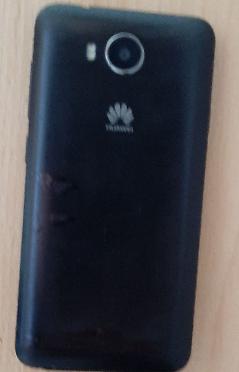 Huawei Y2 4g + Cablu Micro Usb