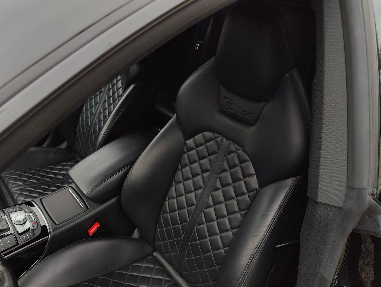 Audi A7 фото 14