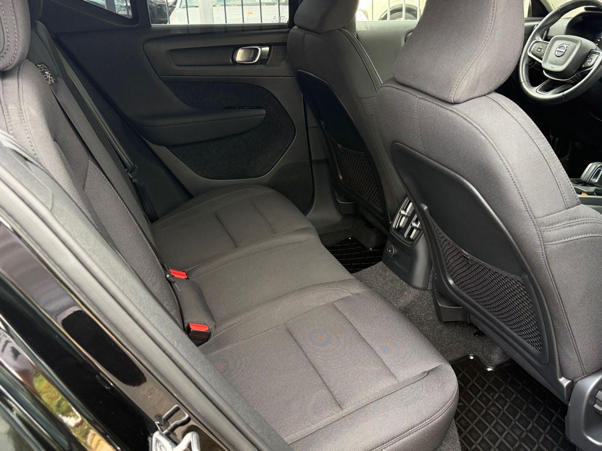 Volvo XC60 2021 photo 12