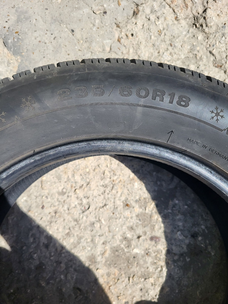 235/60 R18   foto 0