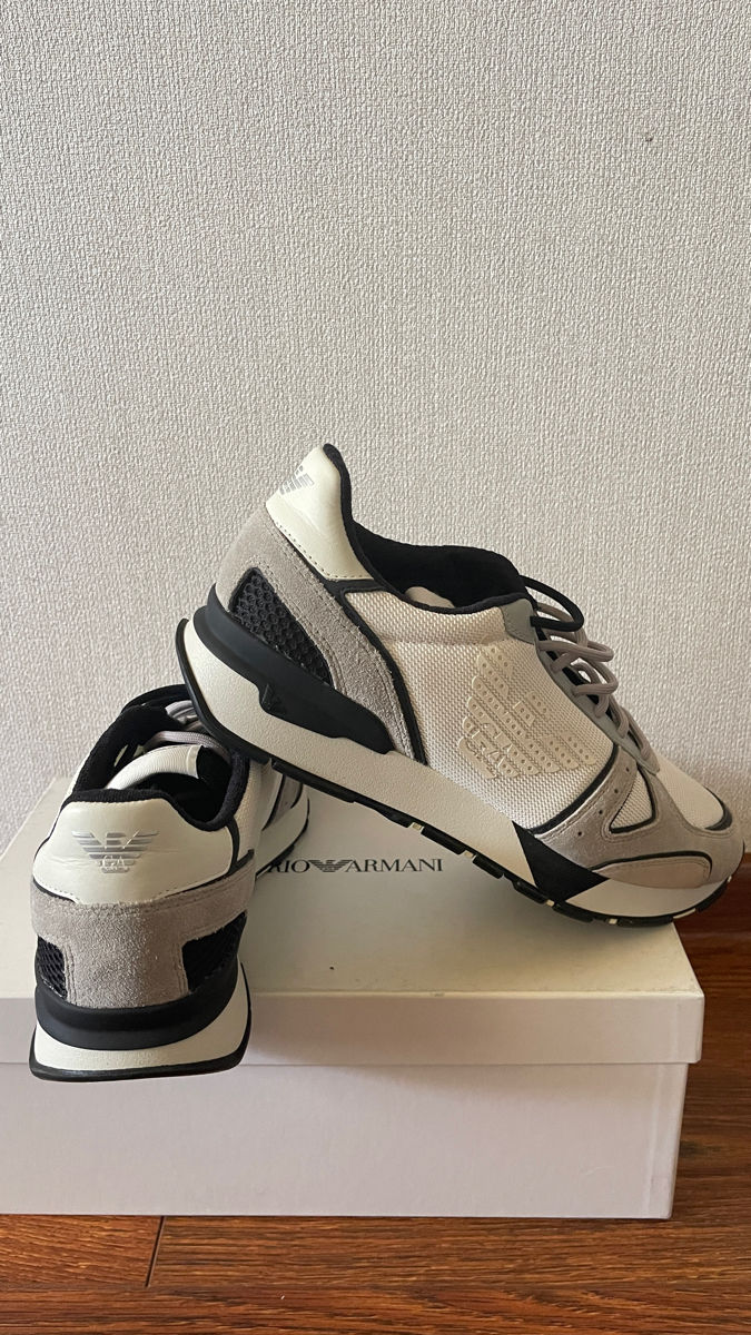 Armani adidasi  foto 1