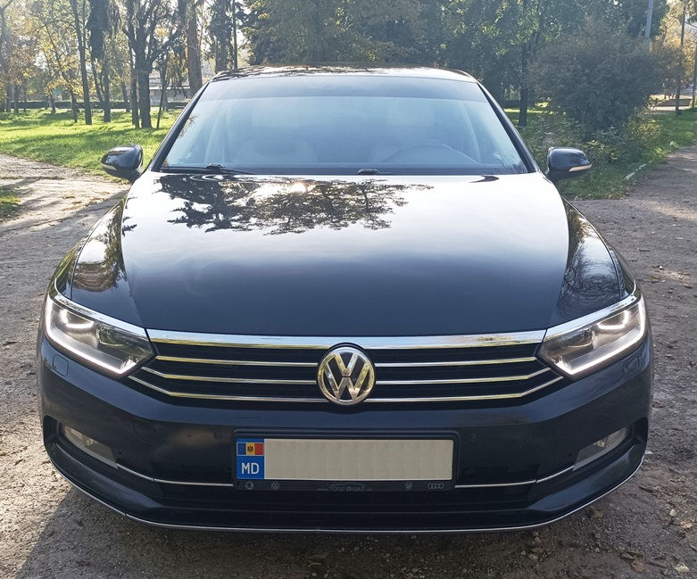 Volkswagen Passat foto 6