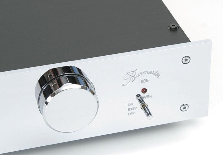 Burmester935MK2/PhonoMC.Высококлассныйпредусилитель.Видеальномсостоянии.пульт