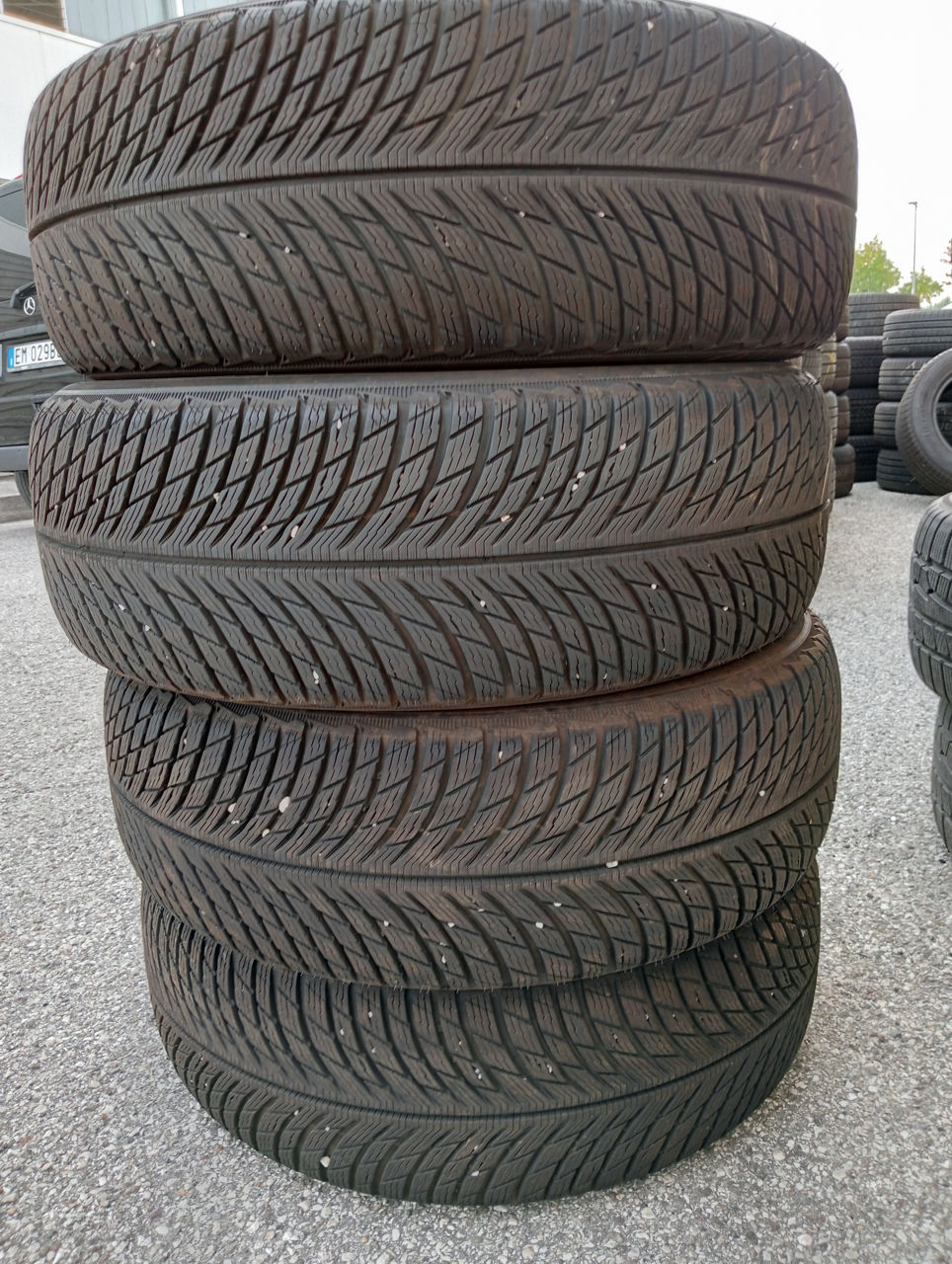 225-65-r17-michelin