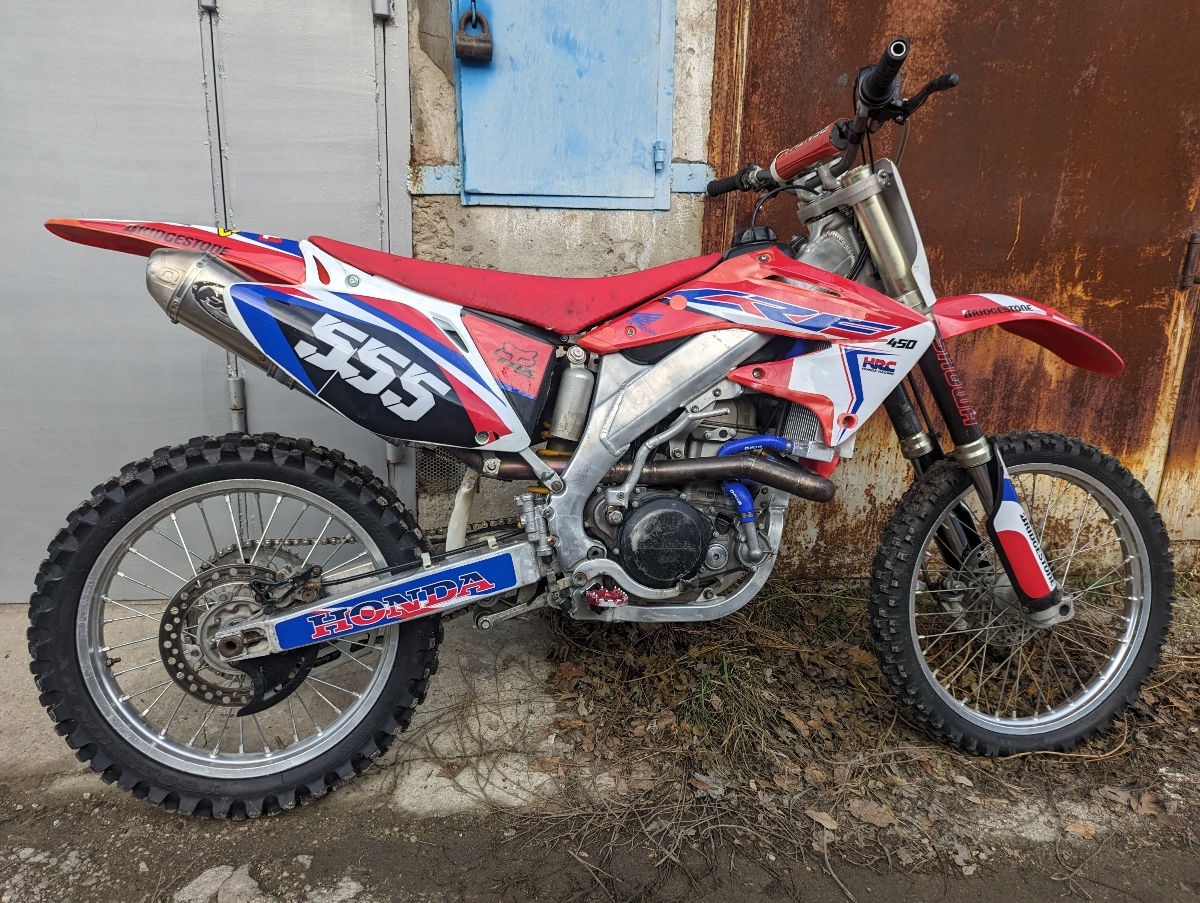 Honda CRF 450 foto 2