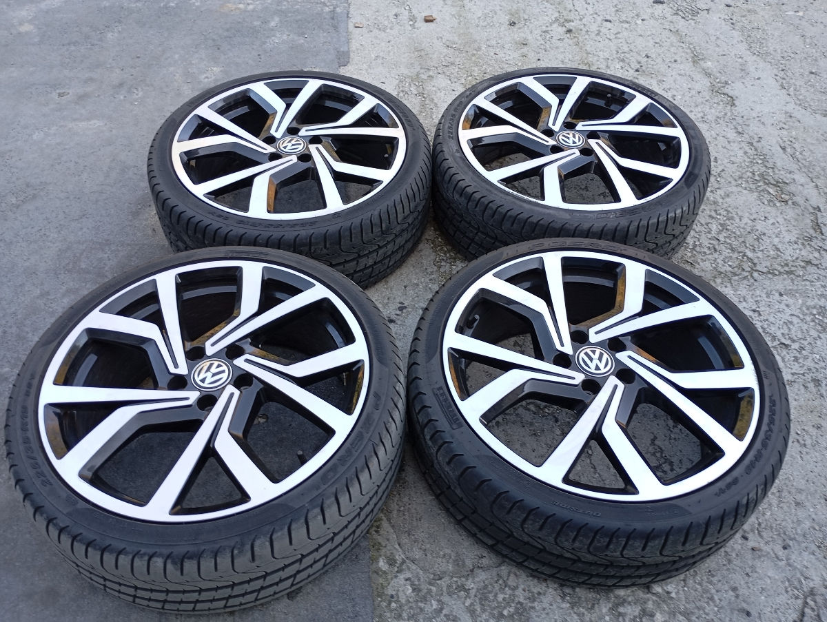 225/35/r19. VW Golf 5x112 foto 3