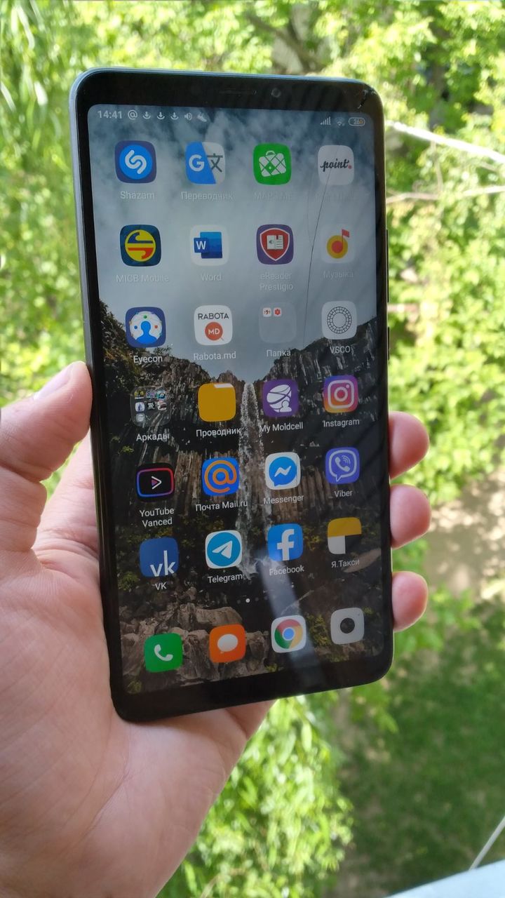 Xiaomi Mi Max 3 (меняю на iPhone)