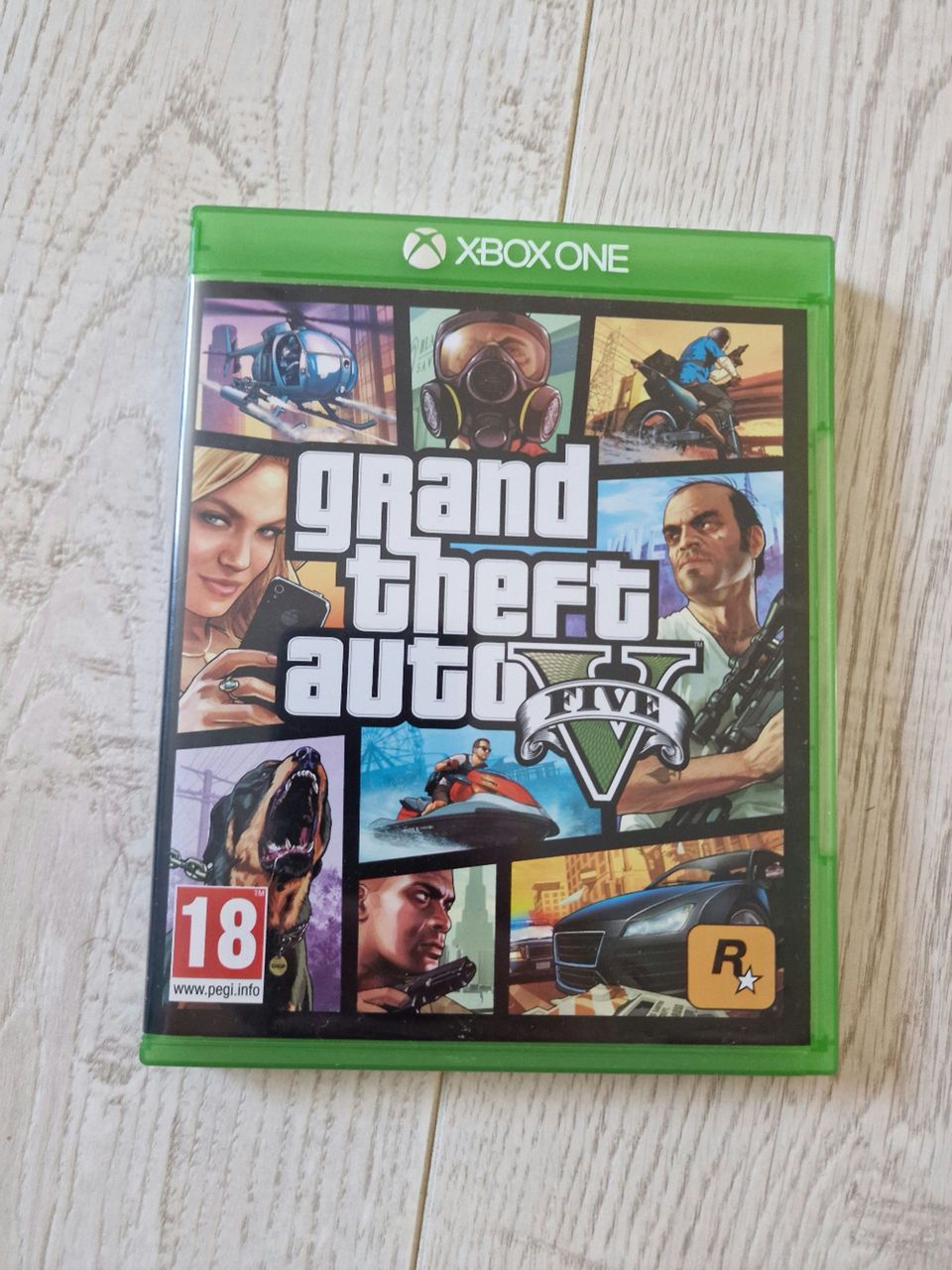 Xbox CD GTA5 si FIFA18 foto 1