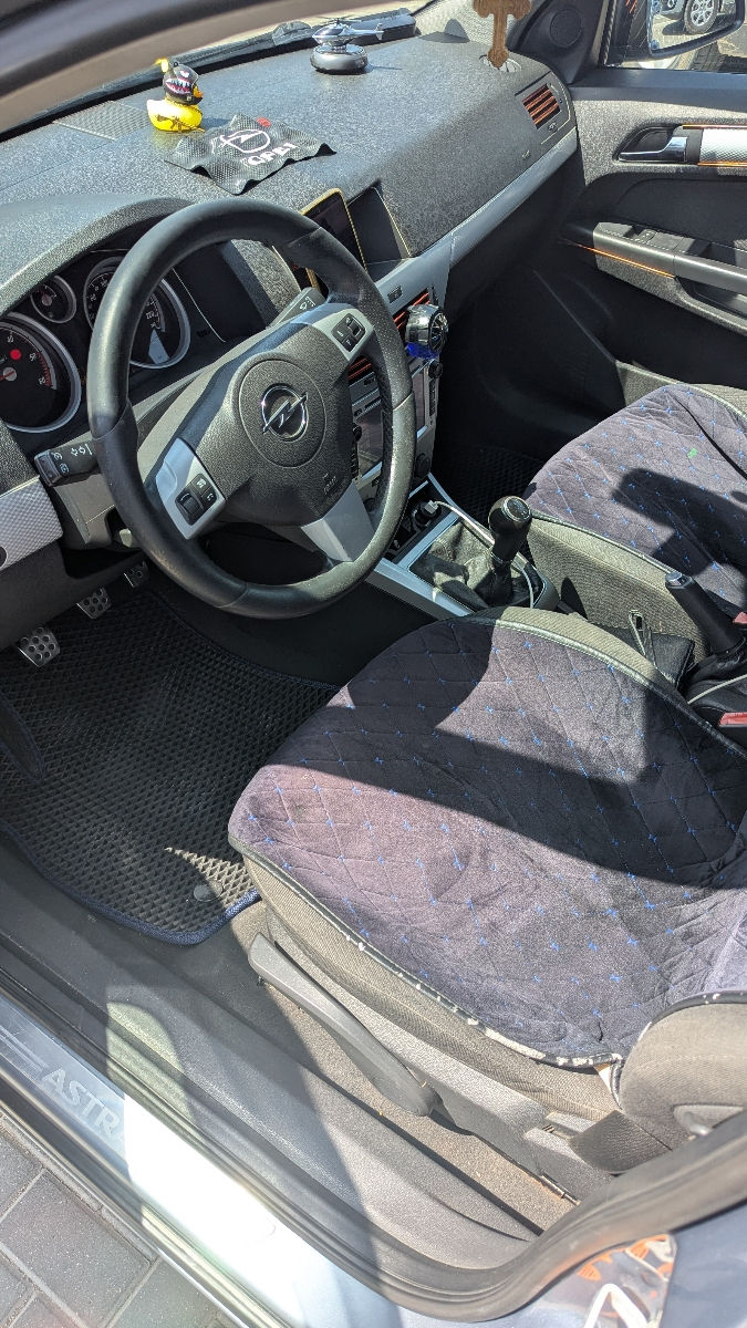 Opel Astra foto 4