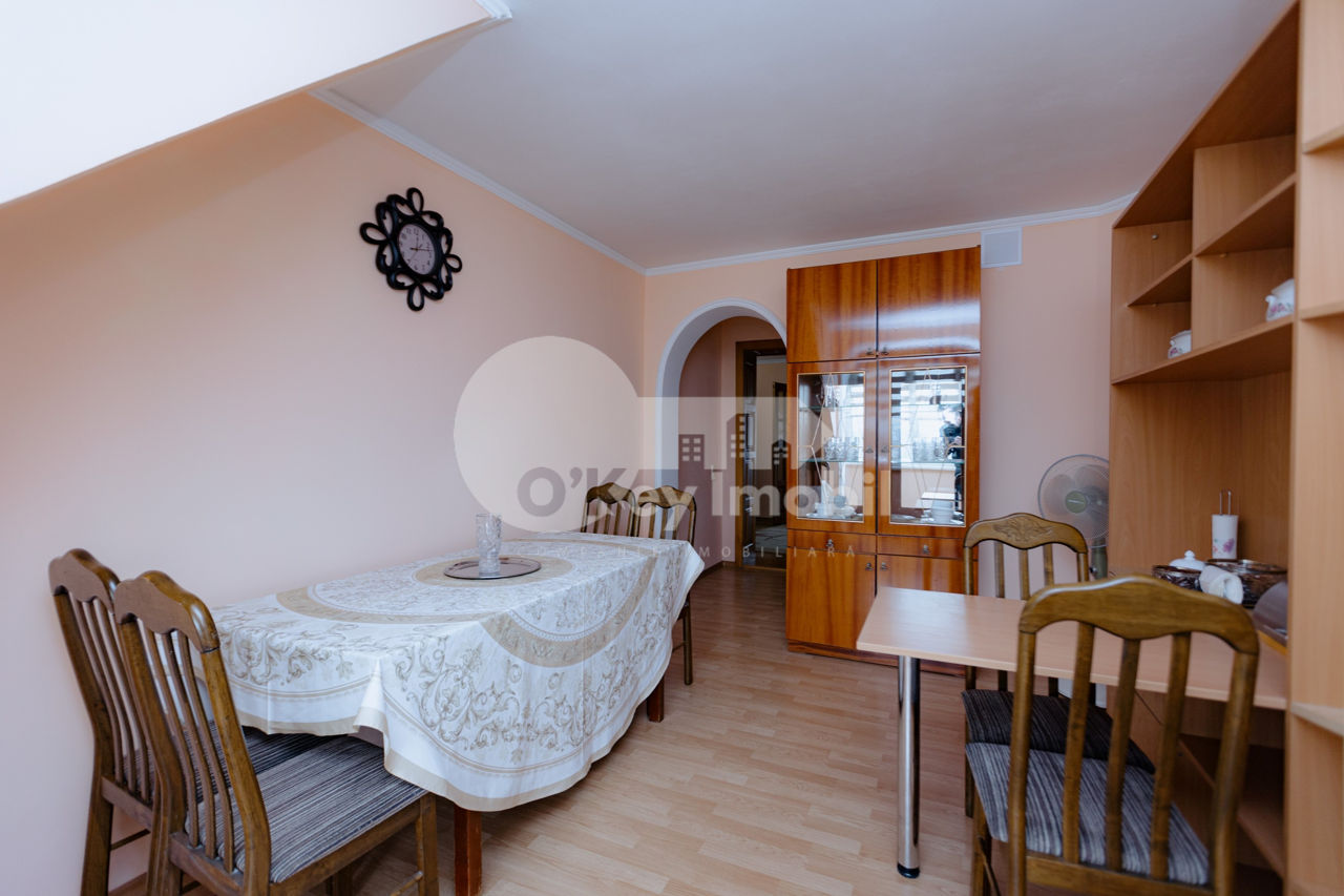 Apartament cu 2 camere, 93 m², Centru, Chișinău foto 5