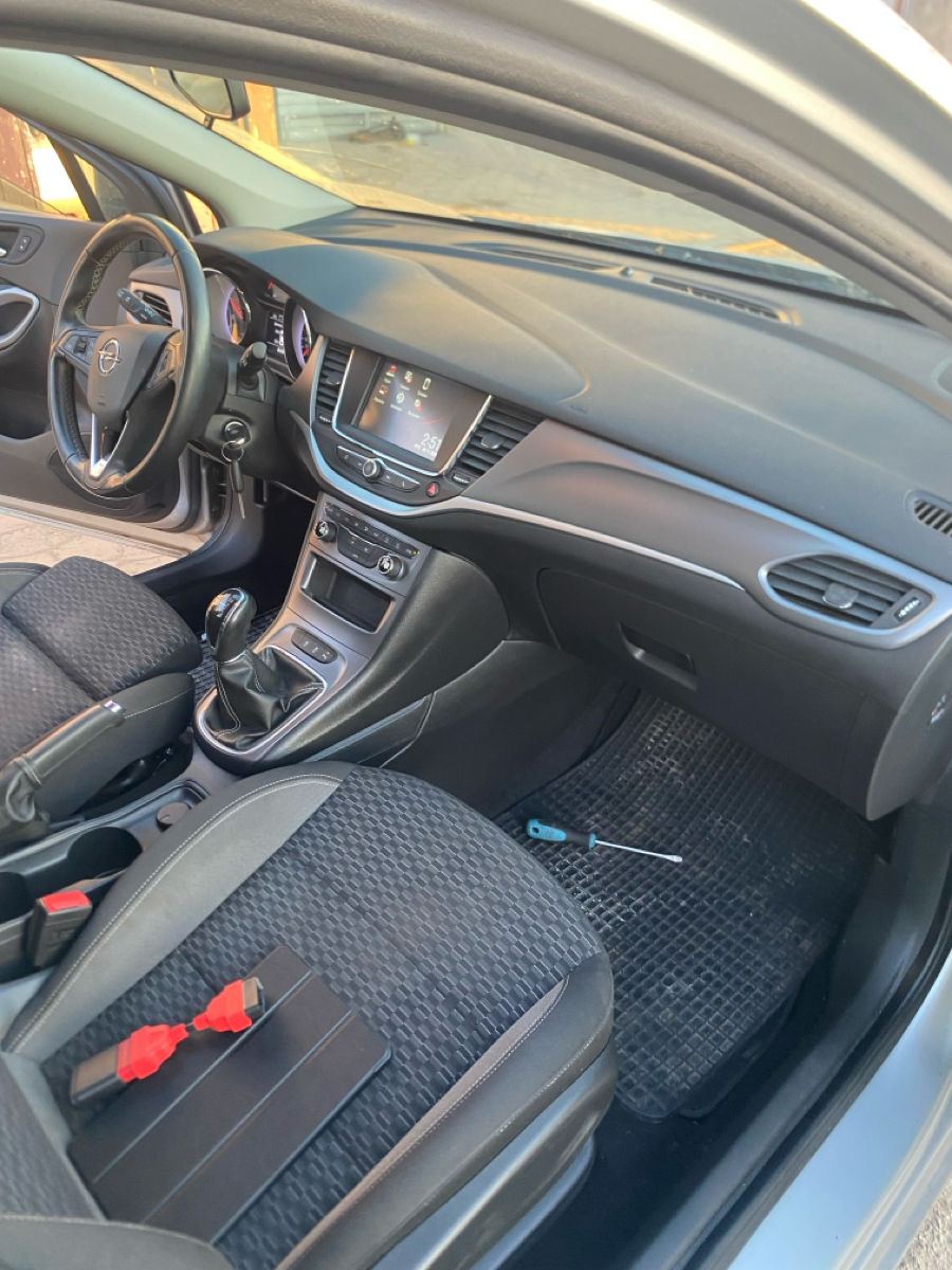 Opel Astra K 3 cilindri 1.5 diesel  foto 6