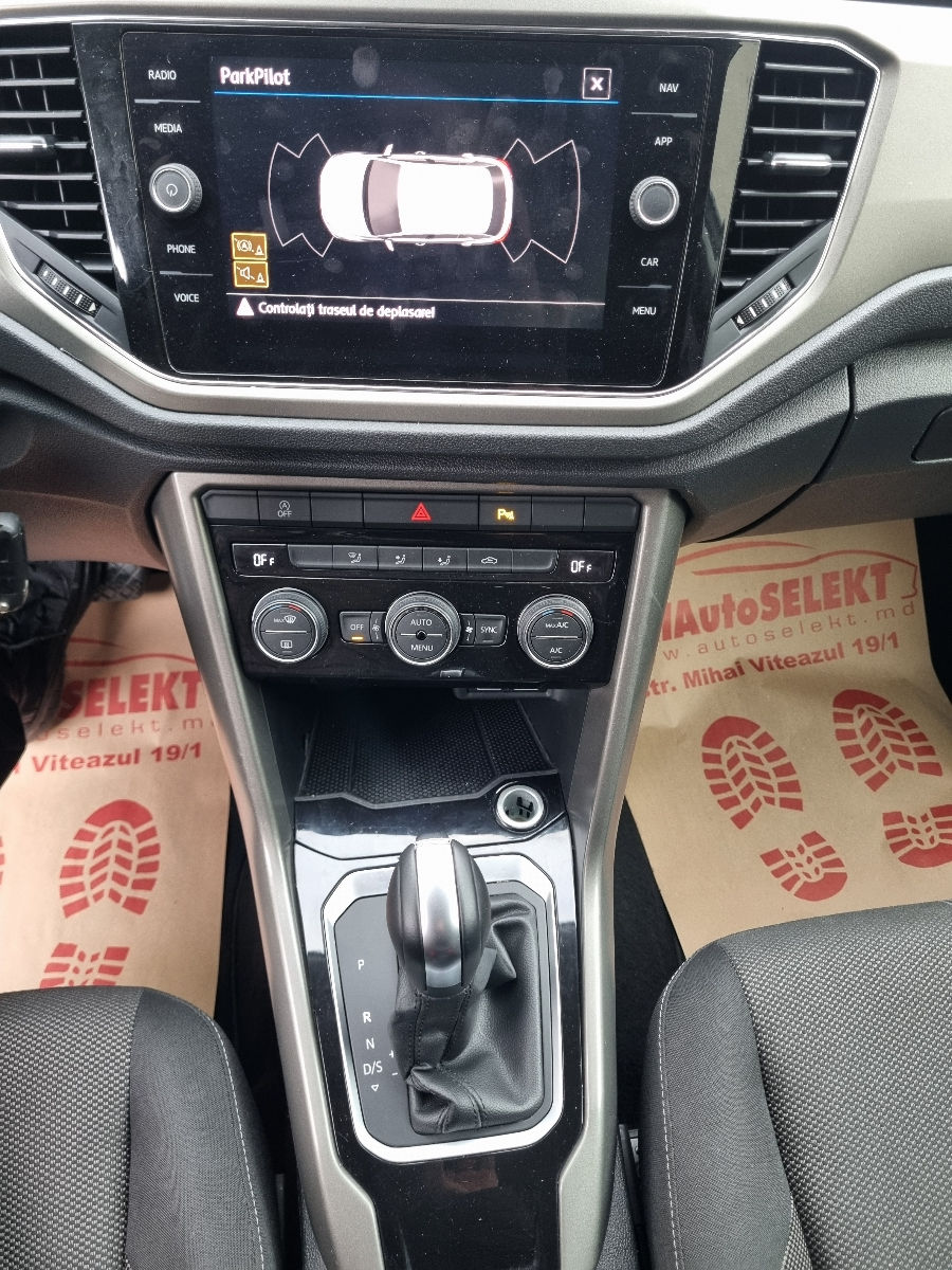 Volkswagen T-Roc 2020 photo 15