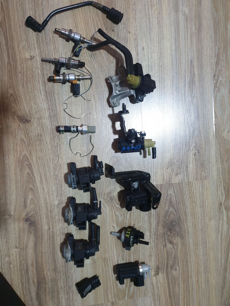 1.5 DCI Б/у клапан управления турбиной 8200790180 для Mercedes/ Nissan/ Renault/ Suzuki фото 1