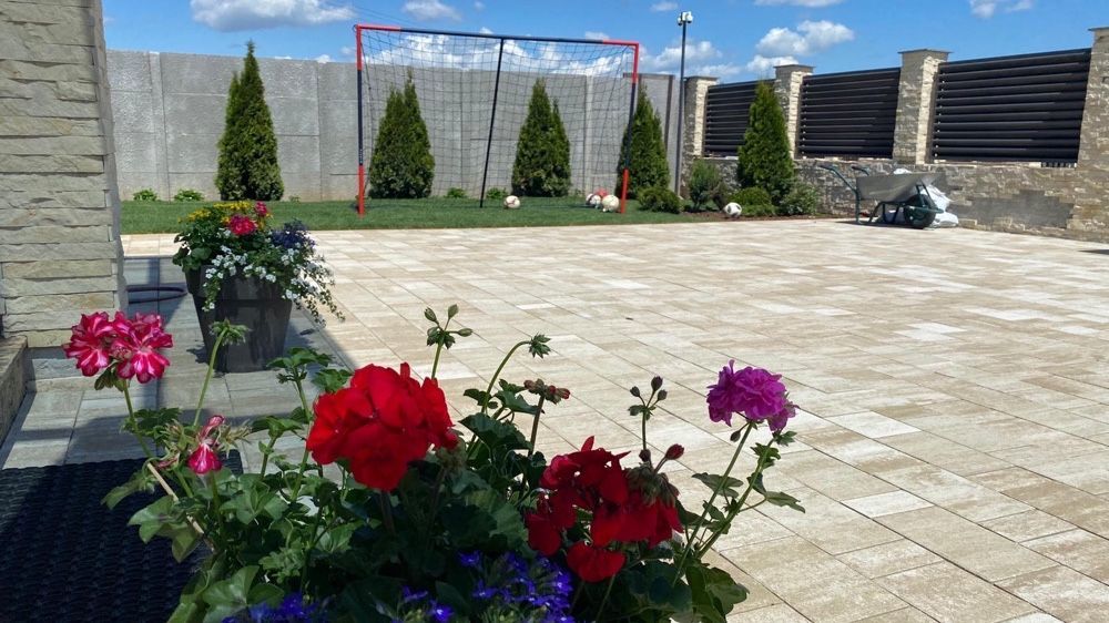 Montaj pavaj si borduri, amenajari exterioare/установка тротуарная плитка и бордюров foto 17