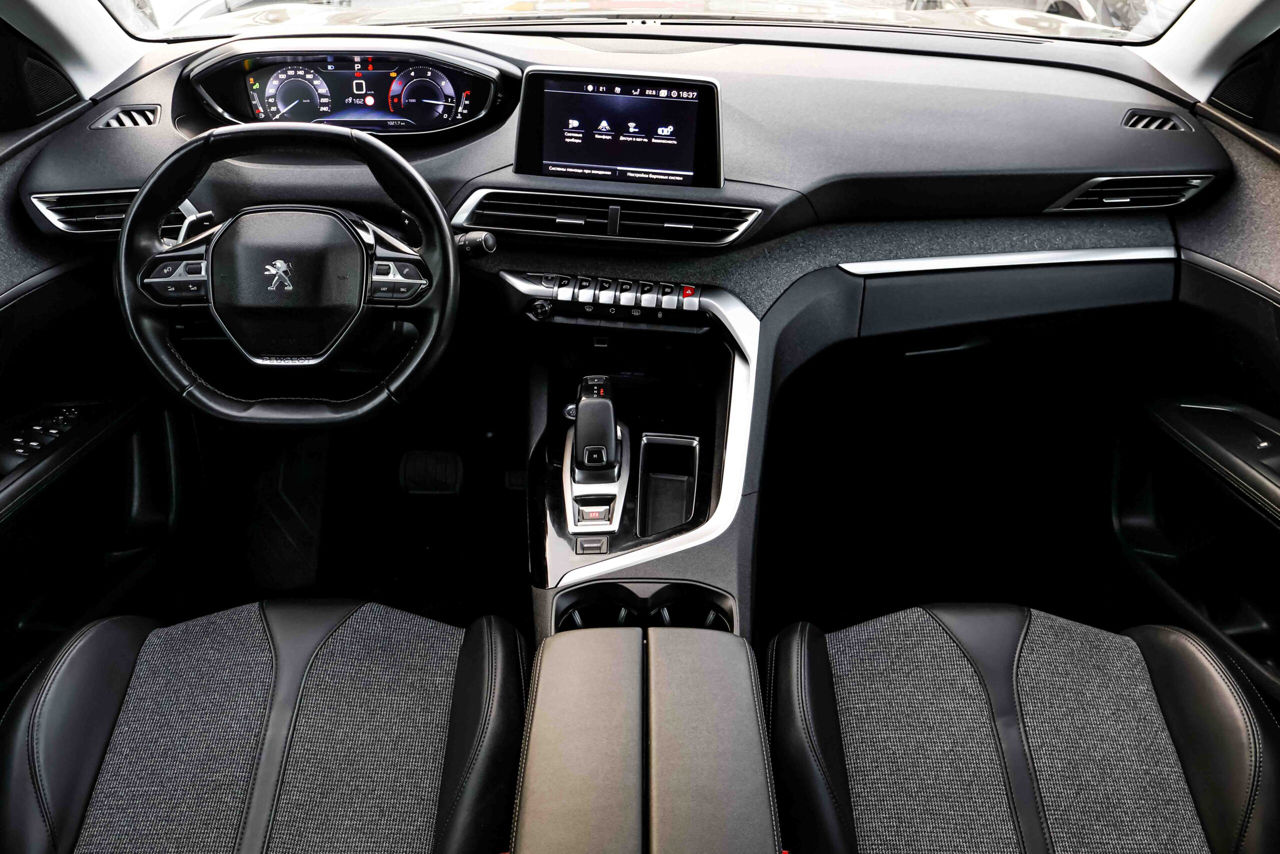 Peugeot 3008 foto 8