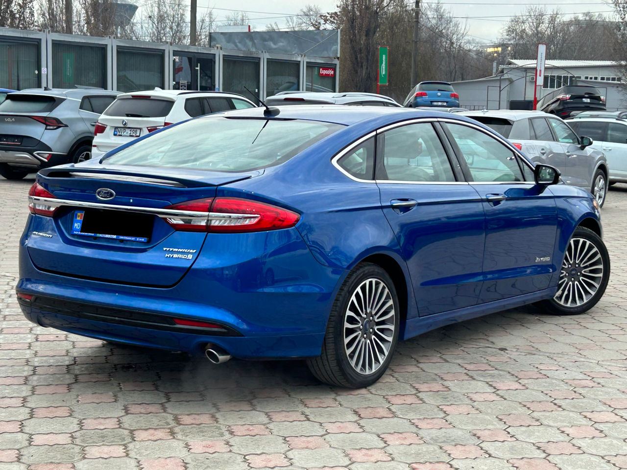 Ford Fusion foto 2