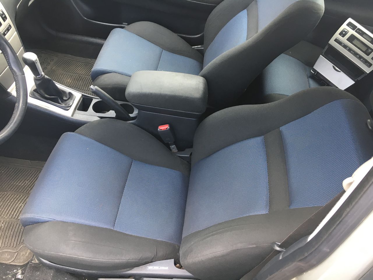Dezmebrez Toyota Corolla 2003-2007 hatchback 1.4 фото 1