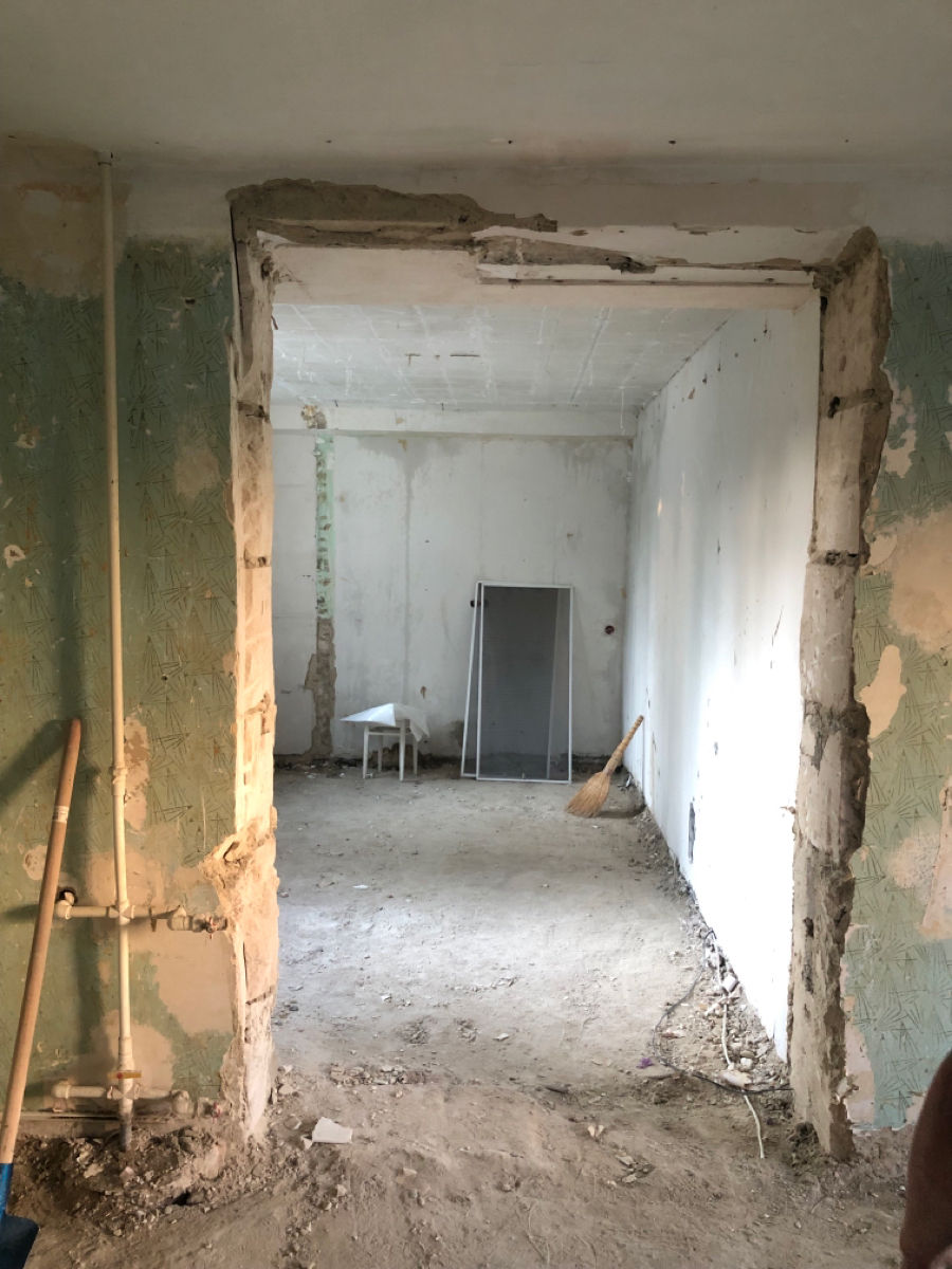 Oferim servicii de demolări și săpături manuale, evacuarea gunoiului. foto 7