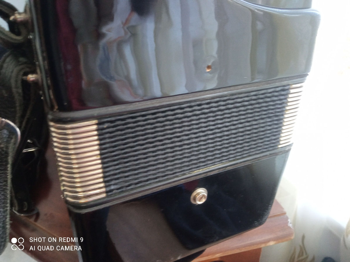 Acordeon Royal Standard  Meteor foto 2