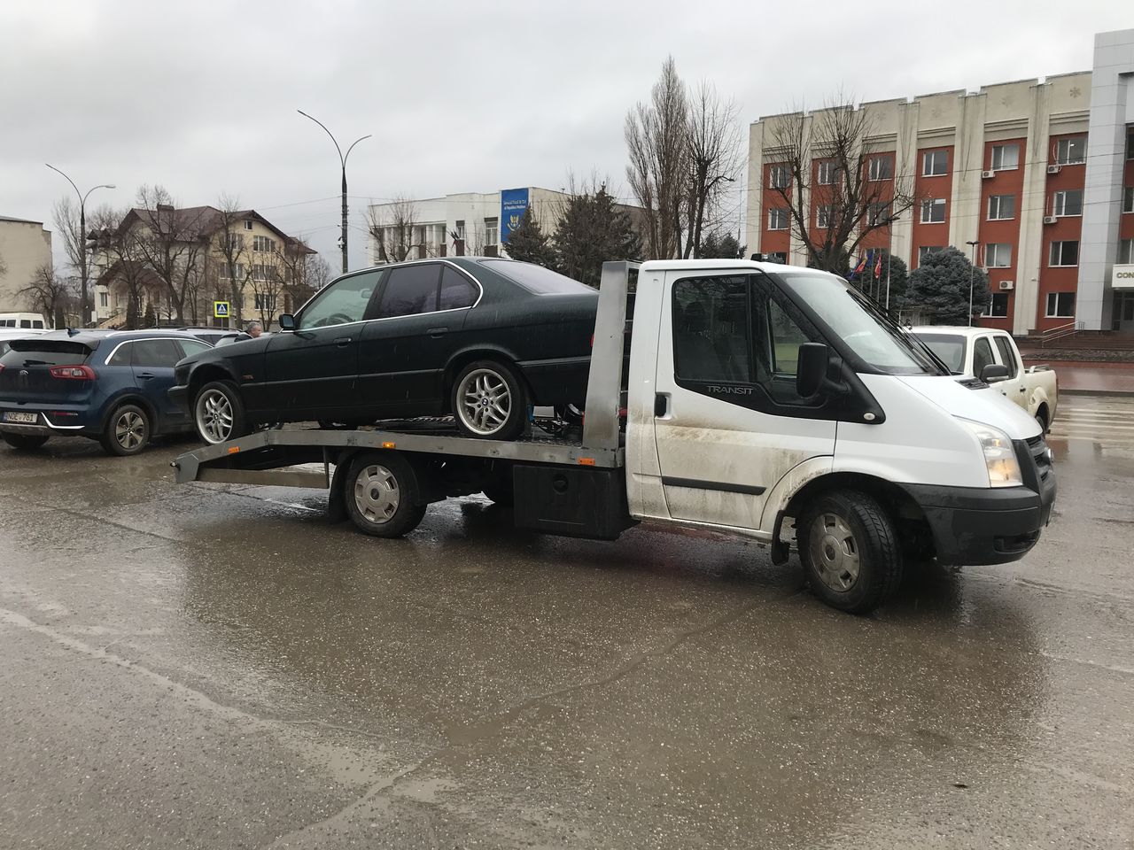Evacuator/Tractari auto foto 8