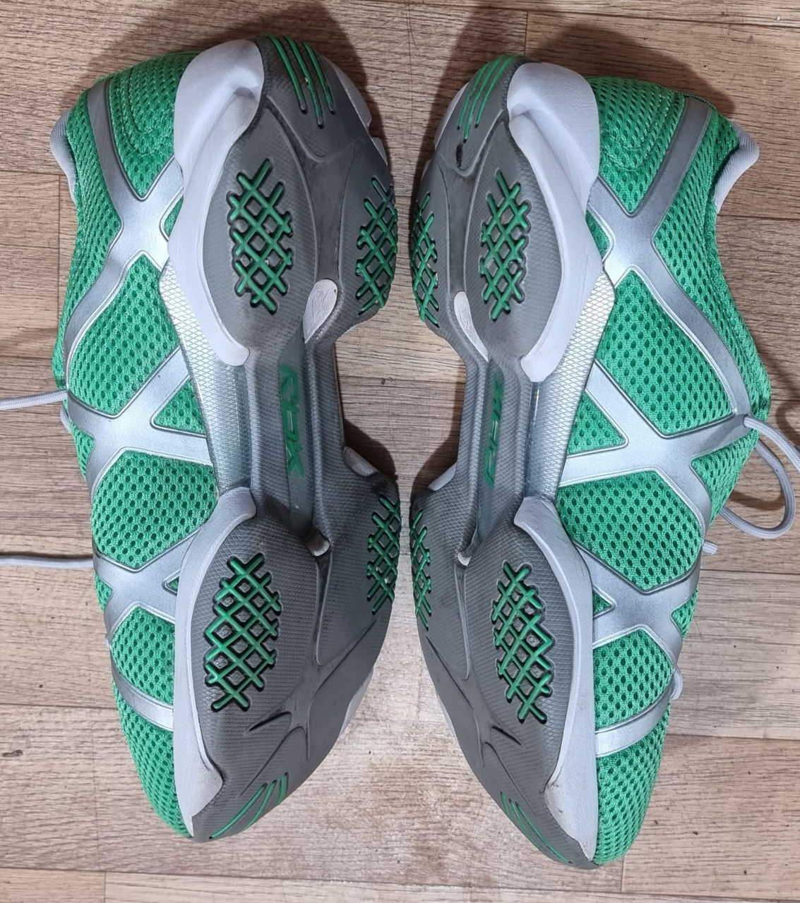 Reebok dmx foam