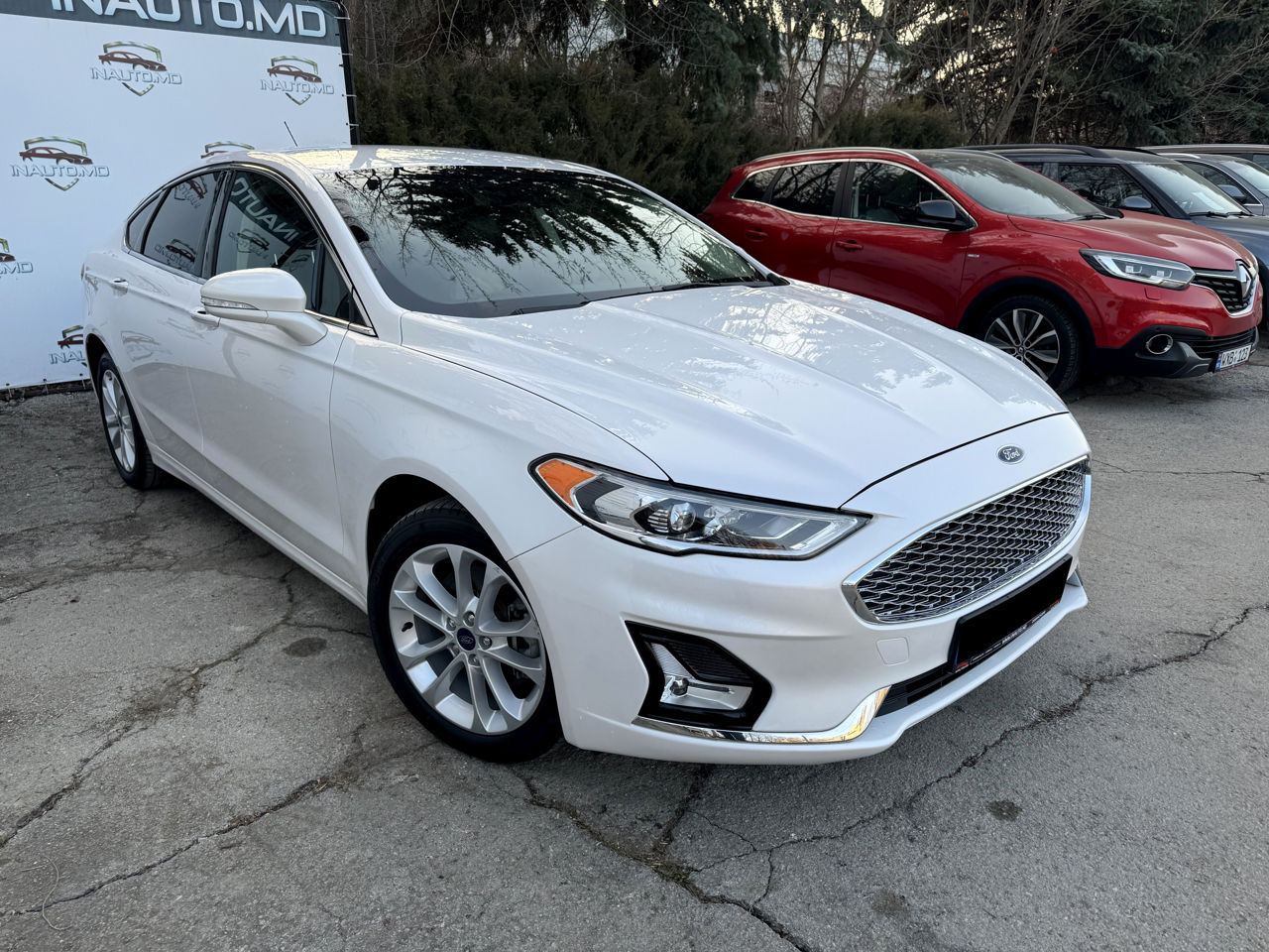 Ford Fusion фото 4