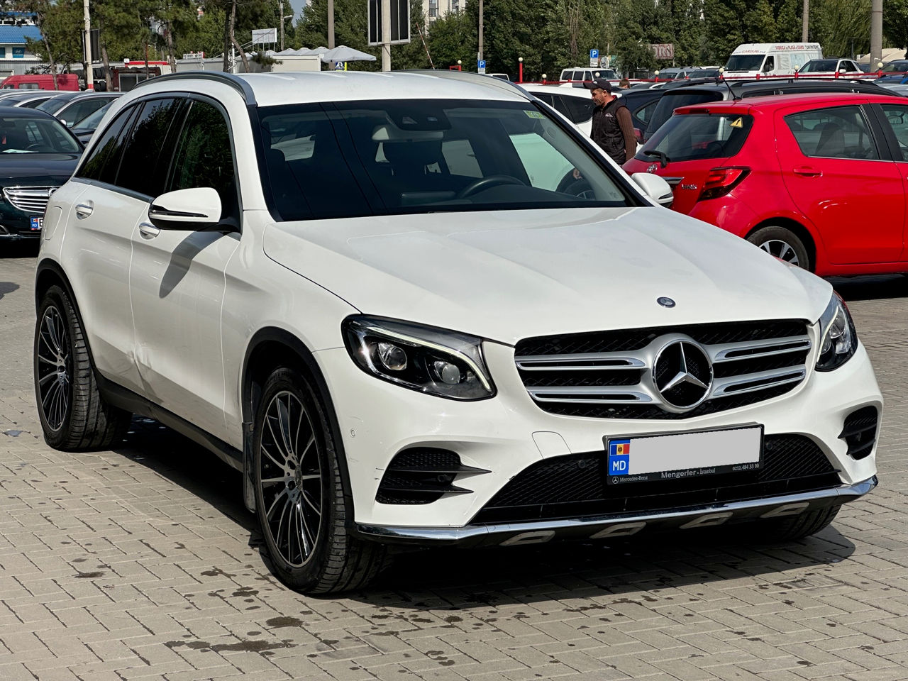 Mercedes GLC foto 3