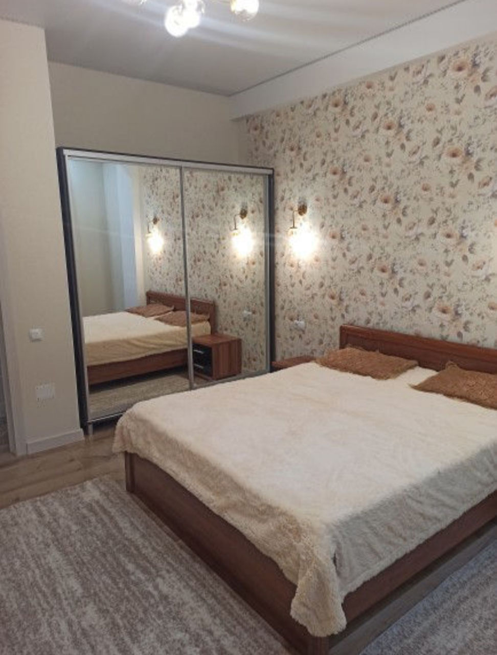 Apartament cu 3 camere, 80 m², Botanica, Chișinău foto 1