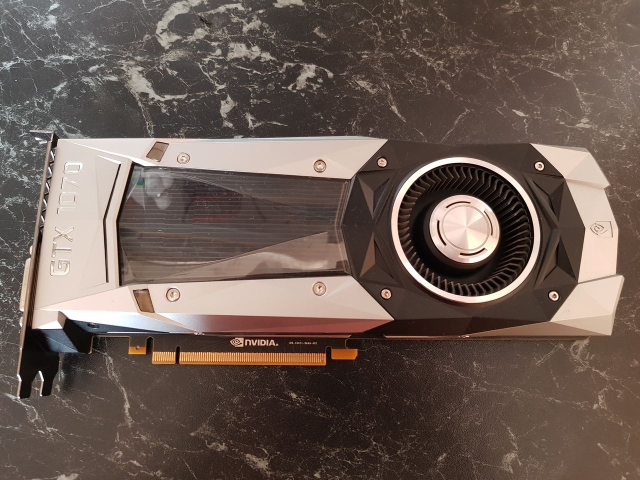 Nvidia gforce GTX 1070 8 gb. PCI-E v3.0 . GDDR5