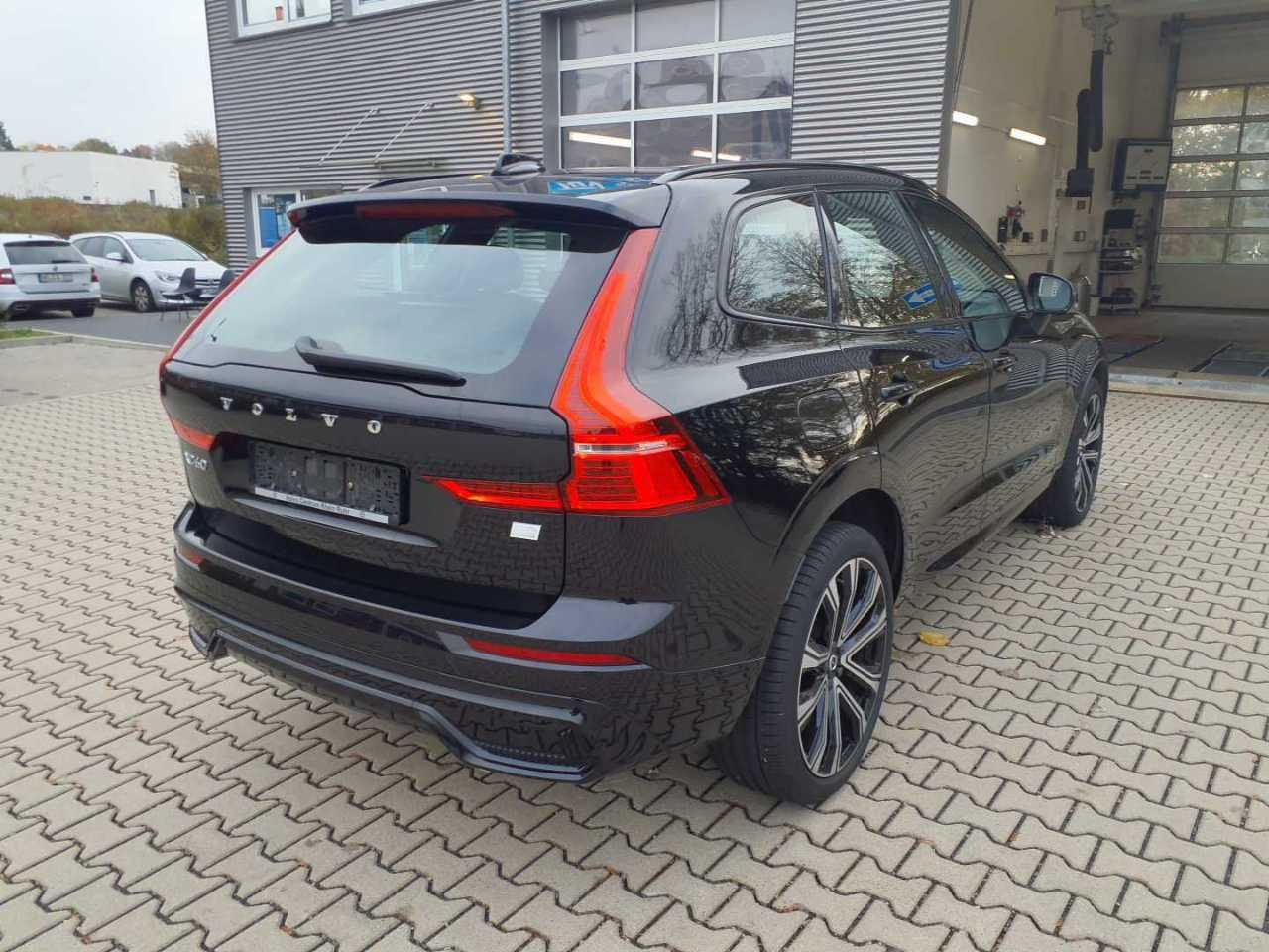 Volvo XC60 foto 2