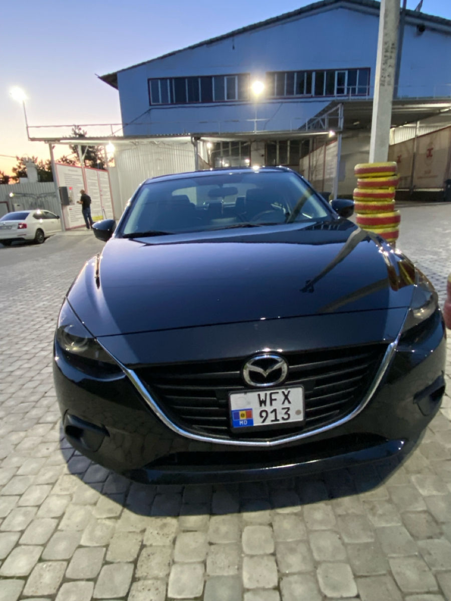 Mazda 3 foto 0