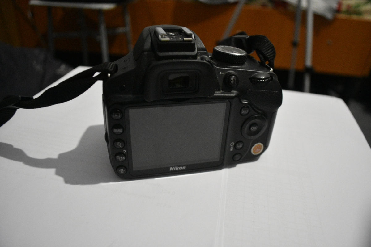 Vând aparat foto Nikon D3200 Body  foto 3