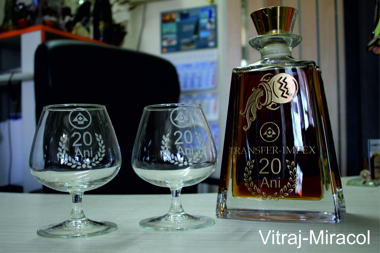 Sticle cu bauturi, decorate, pentru diverse evenimente. Cadouri personalizate. foto 1